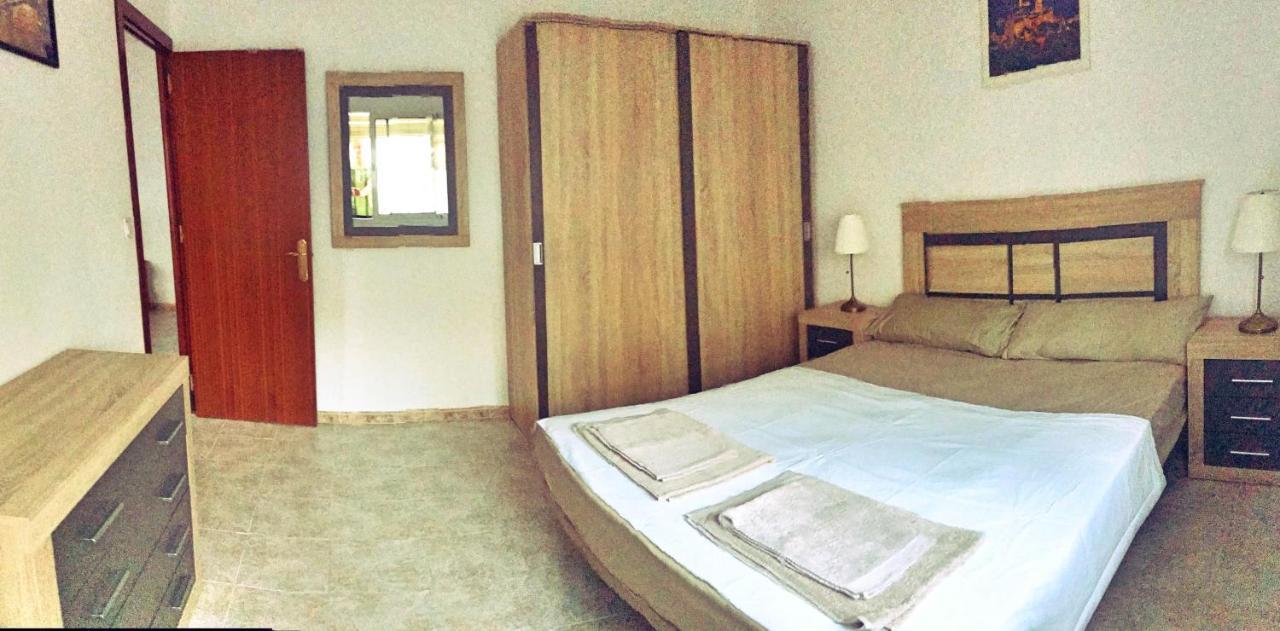 Town House With Patio In Quiet Residential Area 10 Min From Beach Торремолинос Экстерьер фото